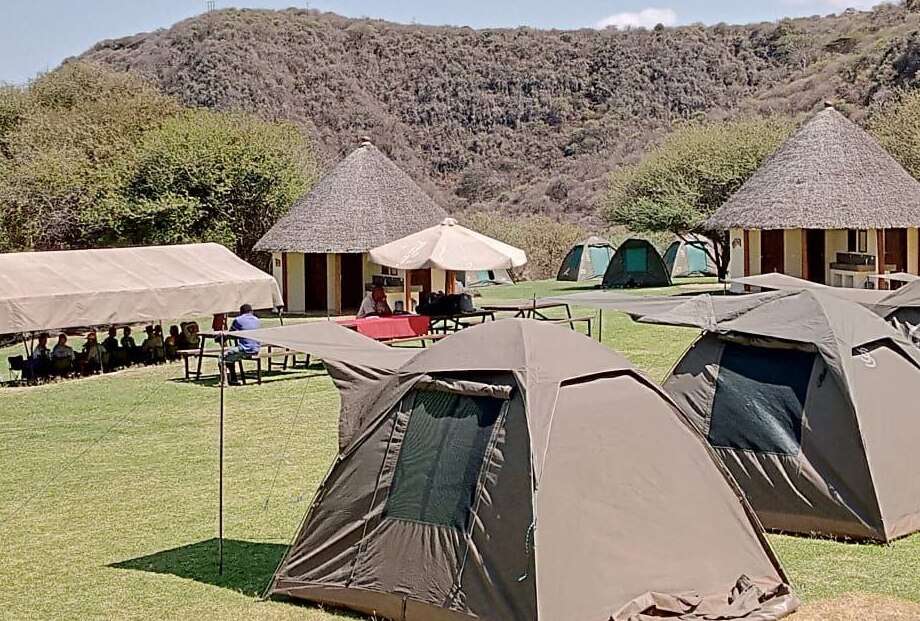4 Days Budget Camping Safari – 4 Days Tanzania Budget Camping Wilderness Safari